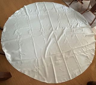 White Round Table Cloth