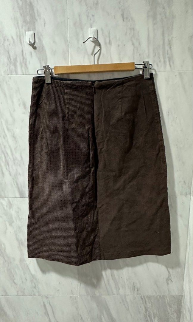 Witchery grey velvet skirt hot sale