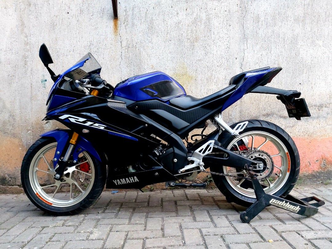 Yamaha R15 v3 2019, Motor di Carousell
