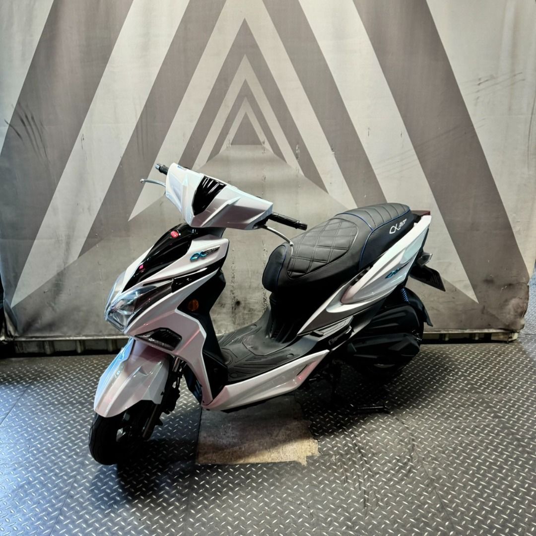 保固車】【0元交車】2018年PGO 比雅久摩特動力Alpha Max 125 阿法妹125 機車CBS 雙碟, 機車, 新古保固在旋轉拍賣