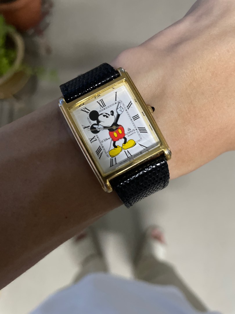 Lorus seiko mickey mouse watch outlet