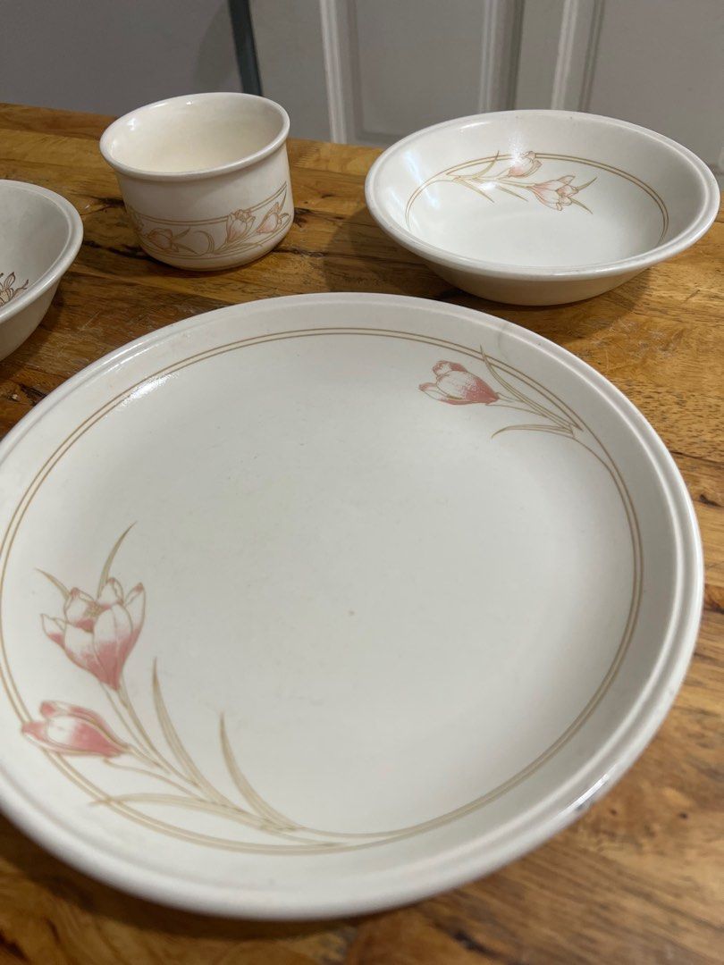 5 pcs set Bilton England dinnerware plate pinggan mangkuk, Furniture ...