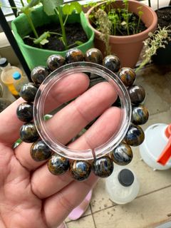 （分類：）位於 。 由 i_amderek.c 提交（商品編號 1305716878，圖片 1）。簡介： 。