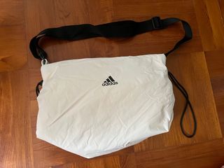 （分類：）位於 。 由 dejamber99 提交（商品編號 1305709142，圖片 1）。簡介： 。