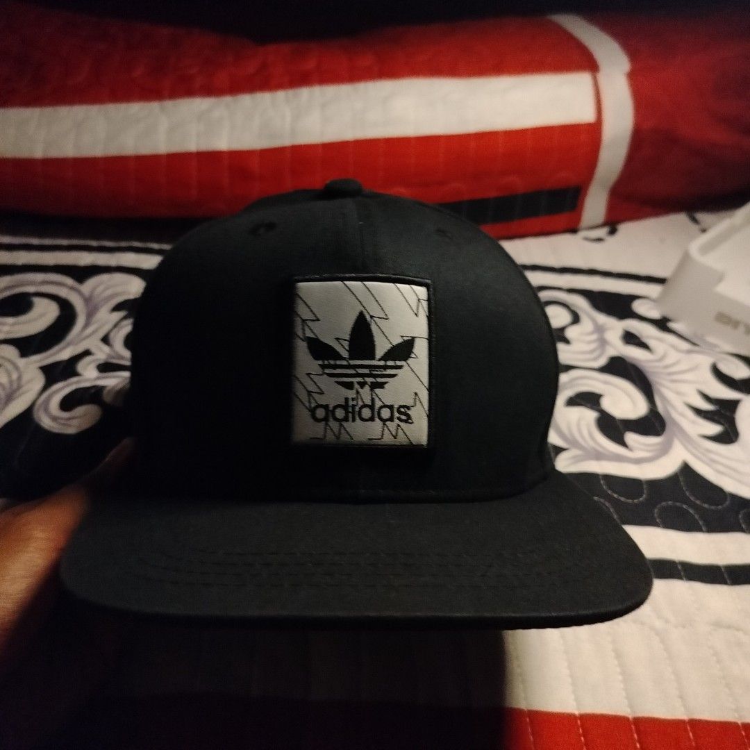 Adidas flat brim hat new arrivals