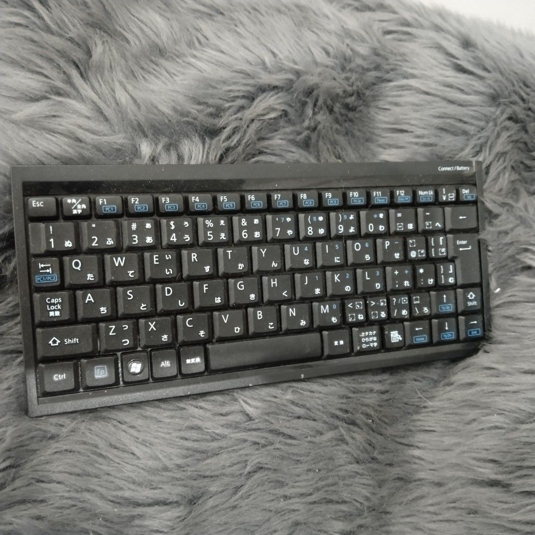 Affordable Elecom Bluetooth Keyboard 😍👌 #3 (Category: Computer Keyboard) located in Bulacan. Submitted by afford.japan (Listing ID 1305781214, Image 1). Description: Affordable Elecom Bluetooth Keyboard 😍👌 #3.