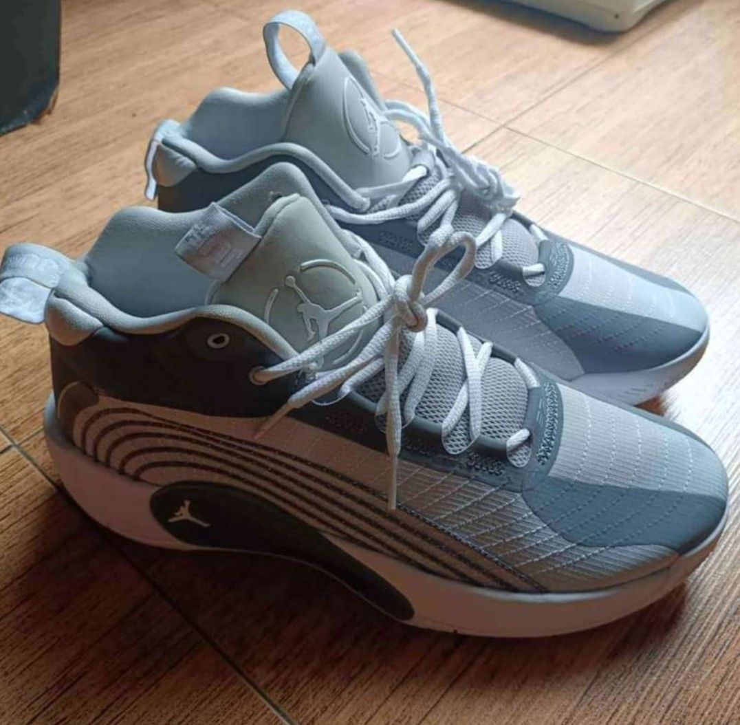 jordan jumpman 2021 gray