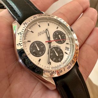 (Category: ) located in . Submitted by watchunter (Listing ID 1305710287, Image 1). Description: .