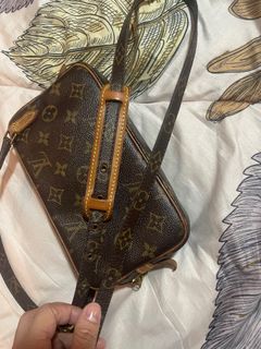 (Category: ) located in . Submitted by peacebewith (Listing ID 1305781068, Image 1). Description: .