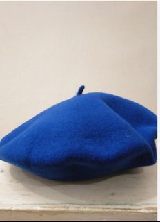 Beret hat