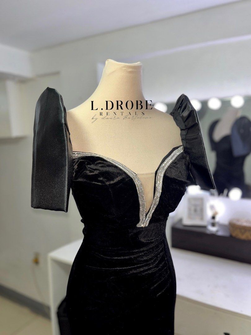Black long gown for rent top