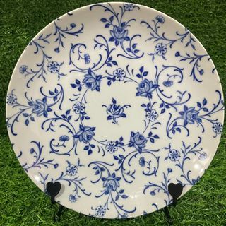 Blue Flower Rose Garden by Sone Japan Porcelain White Dinner Plate with Backstamp 9.25” x 1” inches, 2pcs available - P199.00 each