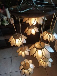 Chandelier Capiz Flower with lights ceiling lamp