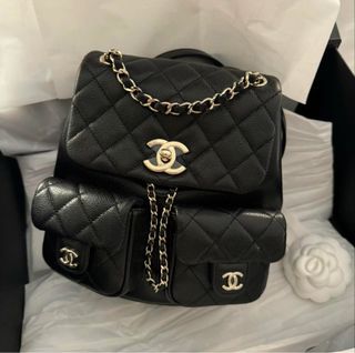(Category: ) located in . Submitted by shoppingliciousss (Listing ID 1305702950, Image 1). Description: .