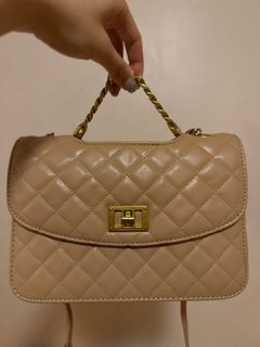 （分類：）位於 。 由 babujojo 提交（商品編號 1305816282，圖片 1）。簡介： 。