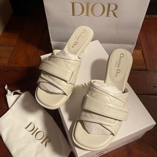 Christian Dior Dio(r)evolution Calfskin Cannage Quilted 80mm Slide Sandals