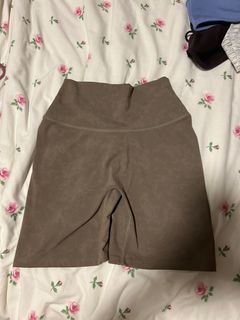 (Category: ) located in . Submitted by gurlyes (Listing ID 1305710613, Image 1). Description: .