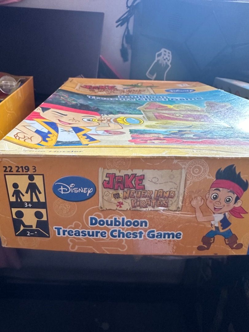 DISNEY Treasure Chest Game RAVENSBURGER (Category: Board Games & Puzzles) located in Marikina City. Submitted by pink31 (Listing ID 1305732414, Image 3). Description: Jake and the Neverland Pirates Treasure Chest Game AS IS .