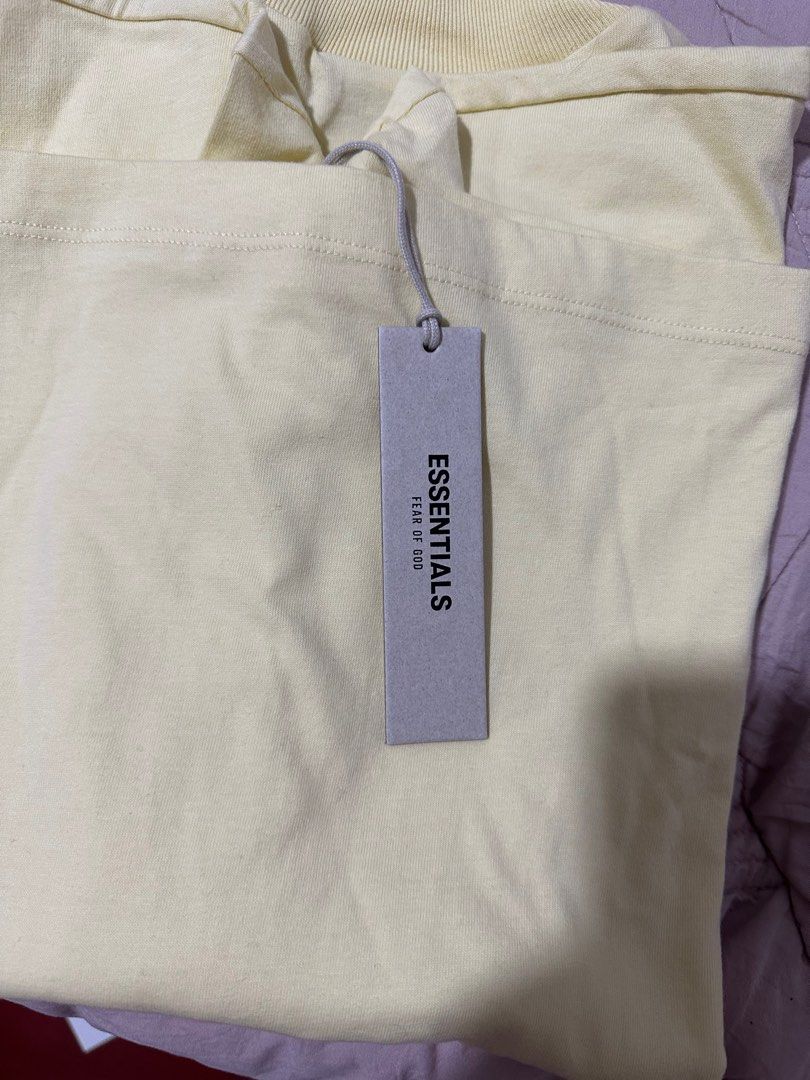 Essentials Fear of God (Category: Tshirts & Polo Shirts ) located in Quezon City. Submitted by rhiri16 (Listing ID 1305768515, Image 2). Description: Selling Essentials Fear of God Sz Age 10.