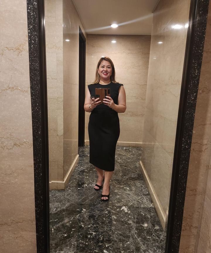 EXPRESS FULL ZIPPERED SHEATH DRESS BLACK Women s Fashion Dresses Sets Dresses on Carousell