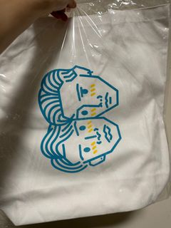 （分類：）位於 。 由 itisrussell 提交（商品編號 1305831369，圖片 1）。簡介： 。