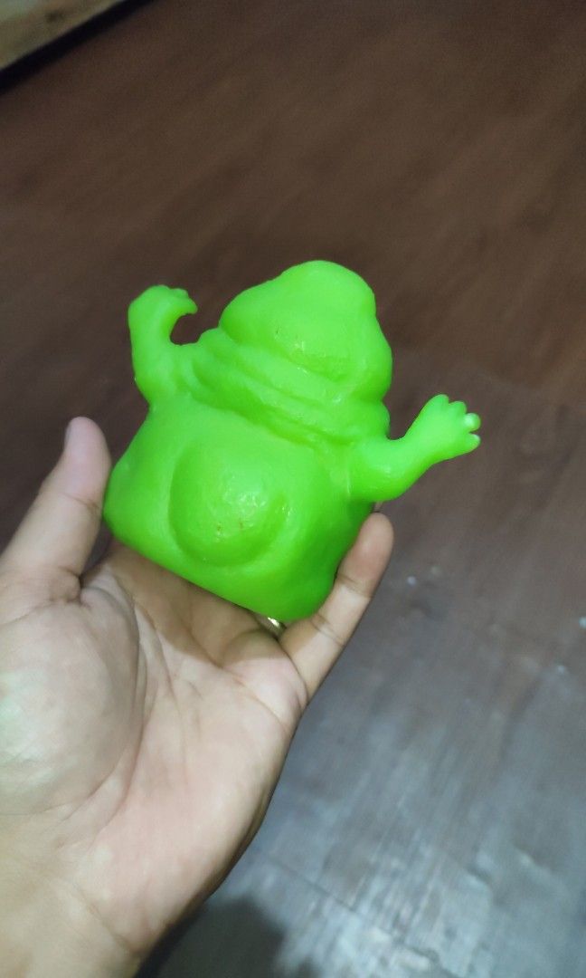 Ghost Busters Slimy (Category: Figurines & Statues) located in Manila. Submitted by crimino (Listing ID 1305790063, Image 2). Description: good condition hard vinyl no markings.
