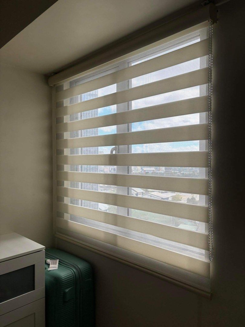Korean Blinds (Ivory) (Category: Curtains & Blinds) located in Taguig. Submitted by user51982 (Listing ID 1305728785, Image 3). Description: .
