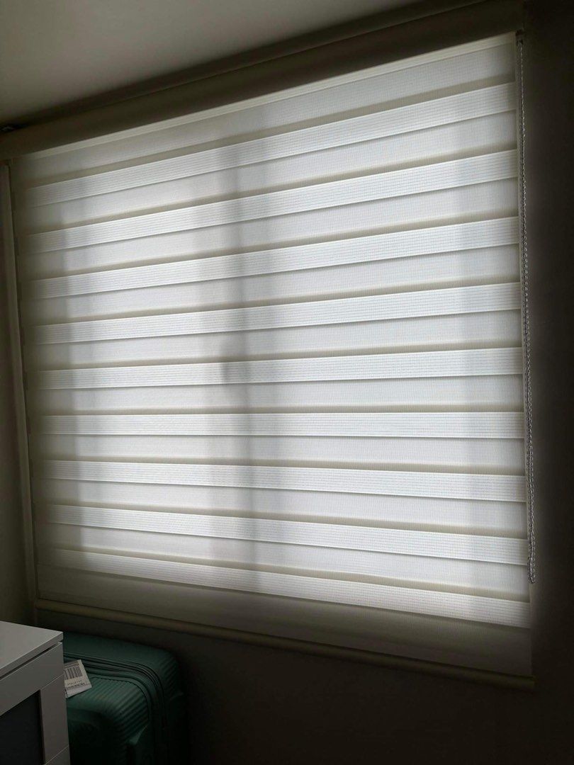 Korean Blinds (Ivory) (Category: Curtains & Blinds) located in Taguig. Submitted by user51982 (Listing ID 1305728785, Image 2). Description: .