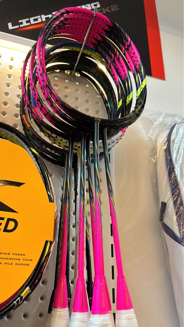 Lining Bladex 900 New pink colour, Sports Equipment, Sports