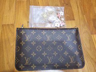 (Category: ) located in . Submitted by luvlicious (Listing ID 1305683152, Image 1). Description: .