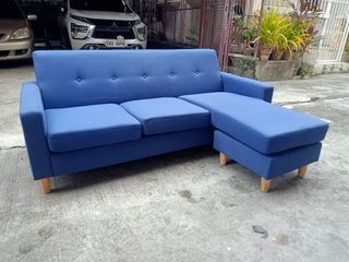 LSHAPE SOFA / SOFA WITH OTTOMAN 🇯🇵

9,800 pesos🙂

like new❤️
Solidwood legs
Washable seat cover
No faded fabric no stain 
Ready to use
In good condition