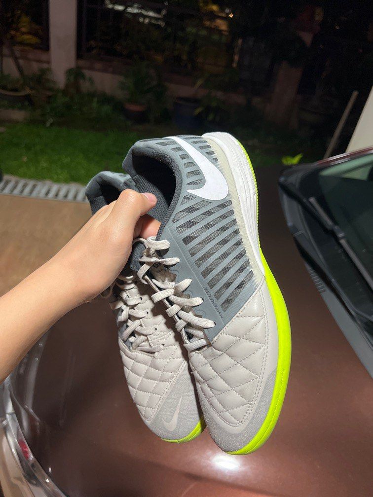 Nike lunar gato 7.5 shop
