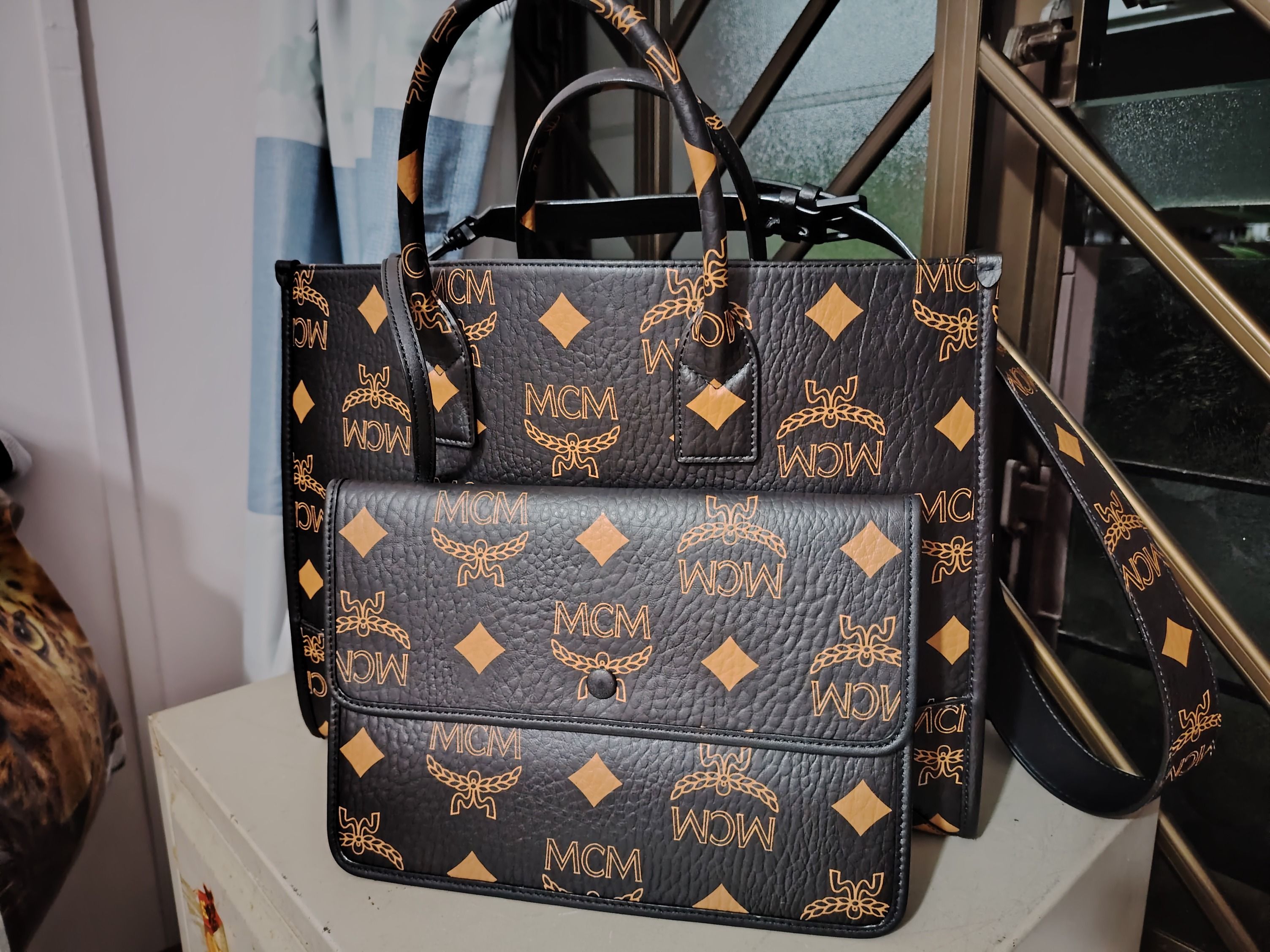 Louis vuitton mcm outlet