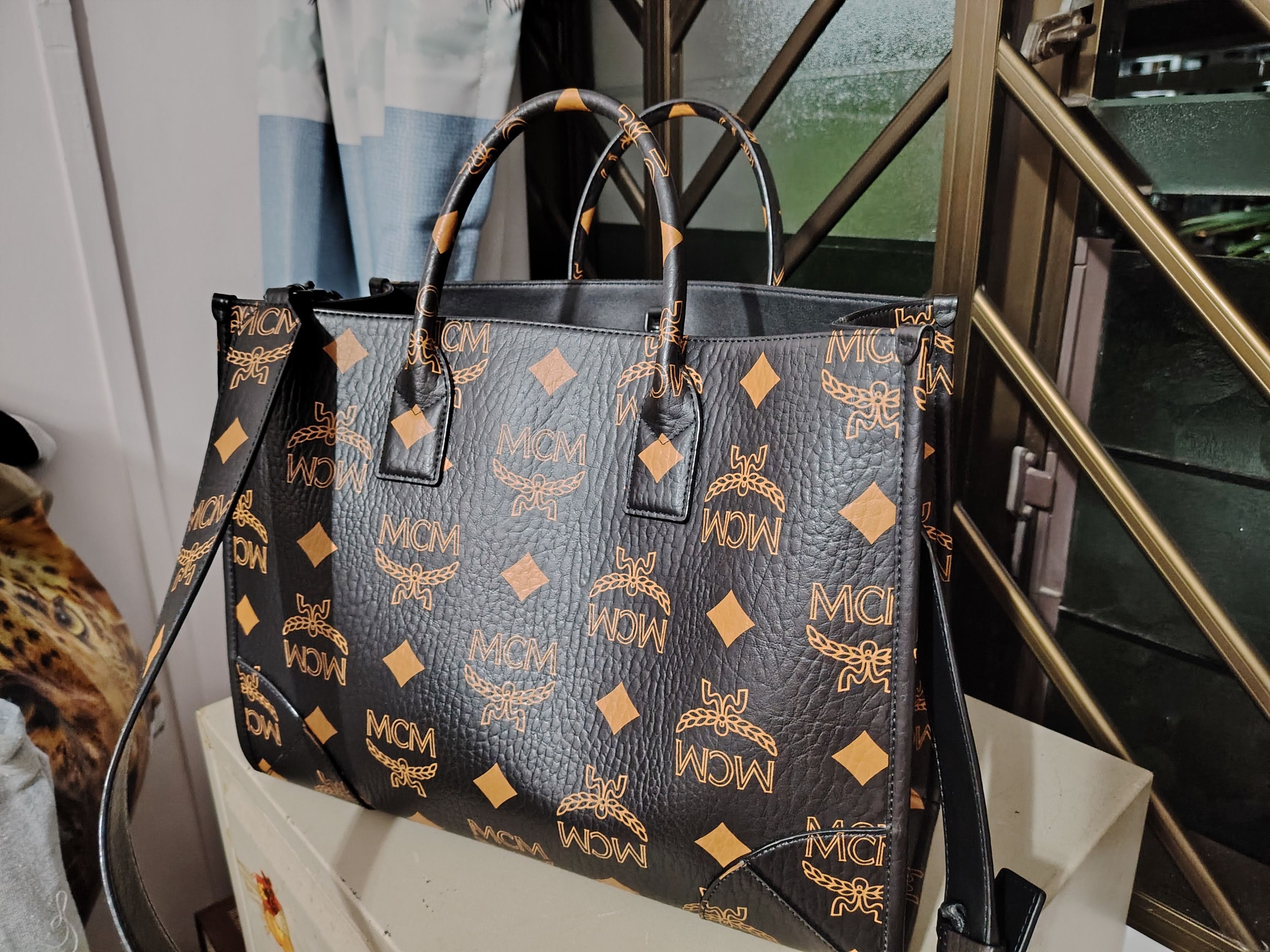 Large black mcm tote new arrivals
