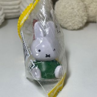 Miffy figures | miffy merch | mercis bv | sealed and unsealed