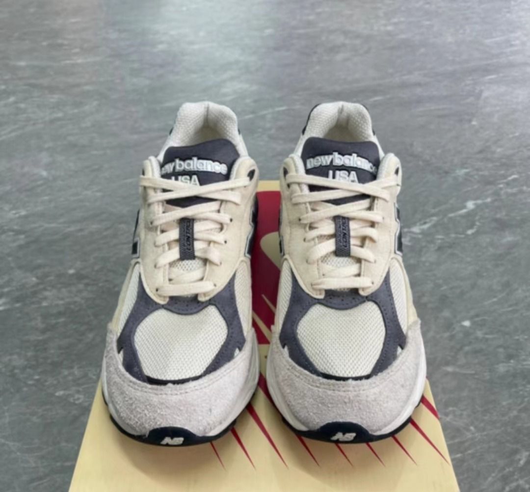 New Balance NB 990 V3 Anti slip and wear resistant