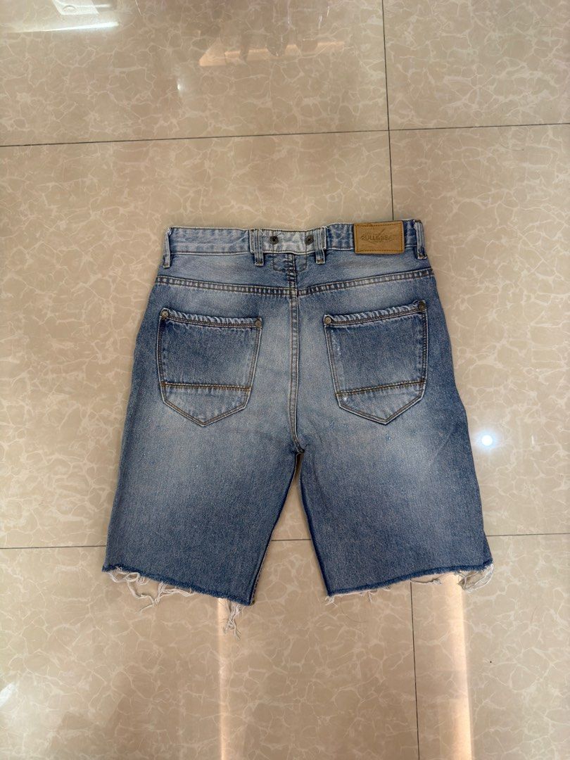 pull & bear light blue jorts (Category: Shorts) located in Quezon City. Submitted by oneone.r (Listing ID 1305734351, Image 2). Description: us: 15" length: 19" leg opening: 9.2" .