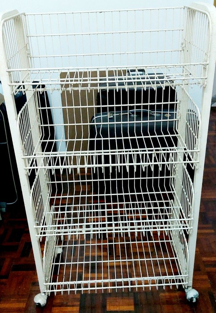 RAK BESI BERODA/ IRON RACK WITH WHEELS, Furniture & Home Living ...