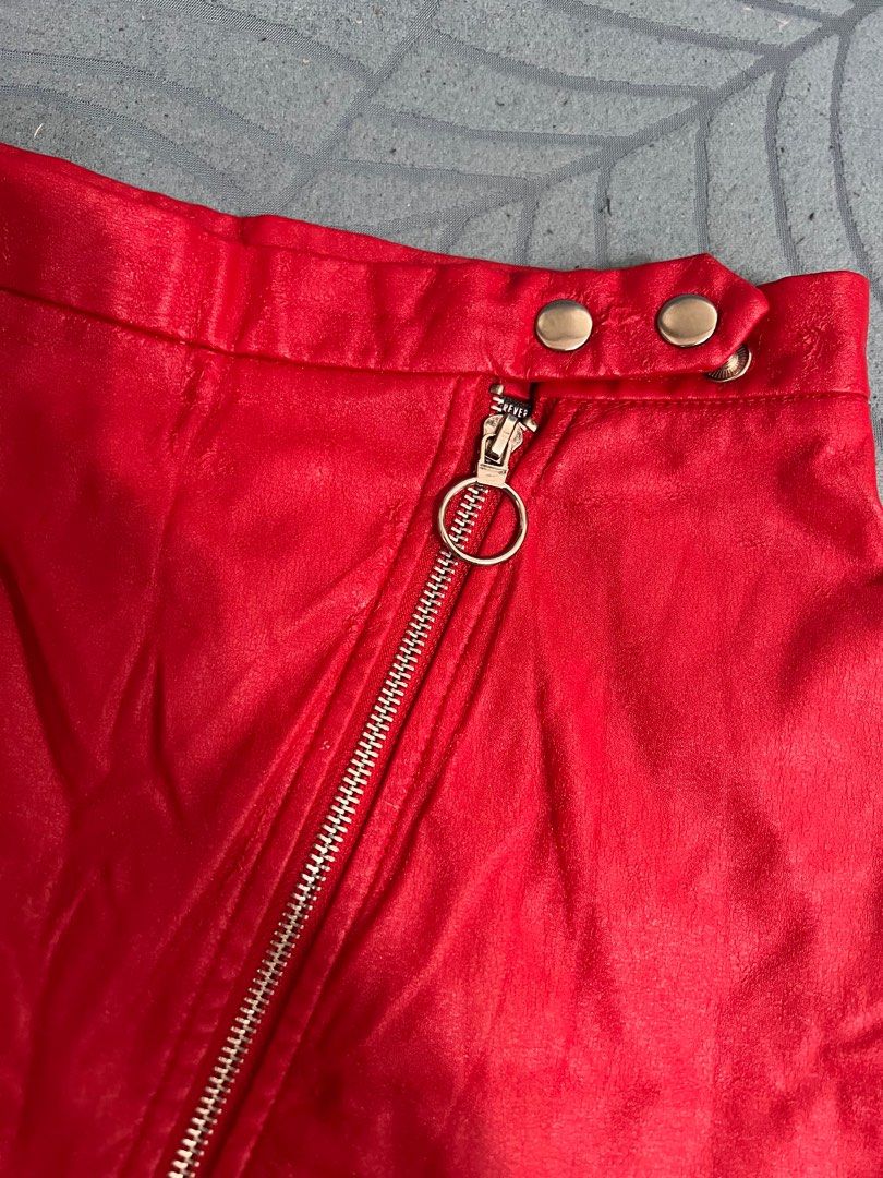 Forever 21 red leather skirt shop
