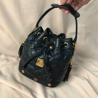 (Kategori: ) berada di . Dikirim oleh glamourettebagscoll (ID iklan 1305732070, Gambar 1). Deskripsi: .