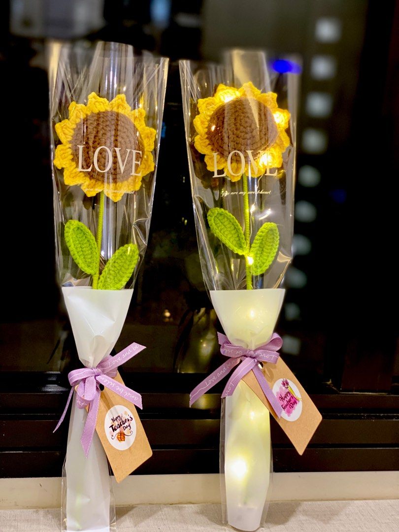 Crochet sunflower Bouquet Teachers Day /Graduation day gift