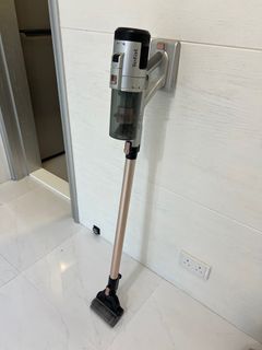 （分類：）位於 。 由 suechow 提交（商品編號 1305682440，圖片 1）。簡介： 。