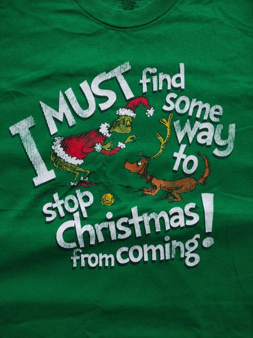 The Grinch shirt (Category: Activewear) located in Bocaue. Submitted by mosthighcollective (Listing ID 1305797781, Image 2). Description: The Grinch shirt Size: L on tag Dimes: 22W 31L As new No issue 500 only Bulacan location/j&t courier 📌 Dm me to avail 🤝🏻.