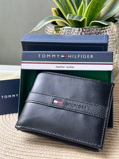 🇺🇸✈️Tommy Hilfiger US Slim Black Genuine Leather RFID Protection Bifold wallet! Arrived from US!
