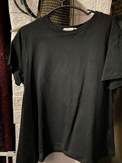 Uniqlo black blouse/top