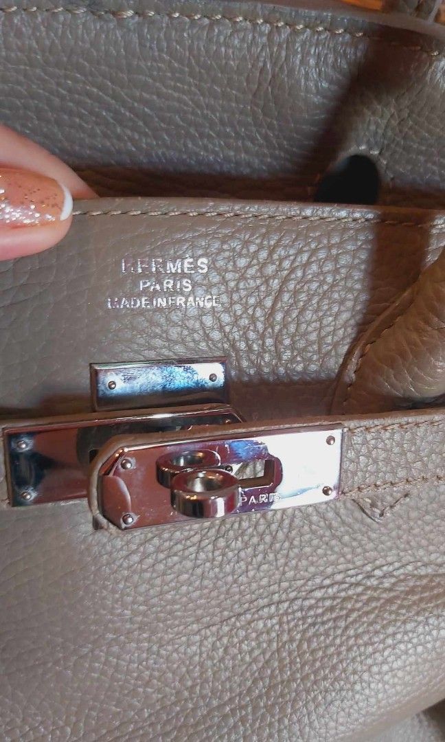 Vintage piece HERMES Birkin35 (Category: Luxury Bags & Wallets) located in Tagum. Submitted by cathsuesurplus (Listing ID 1305760579, Image 2). Description: Vintage piece HERMES Birkin35 Rare& hard to find Leather condition Japan bale ukay selection item.