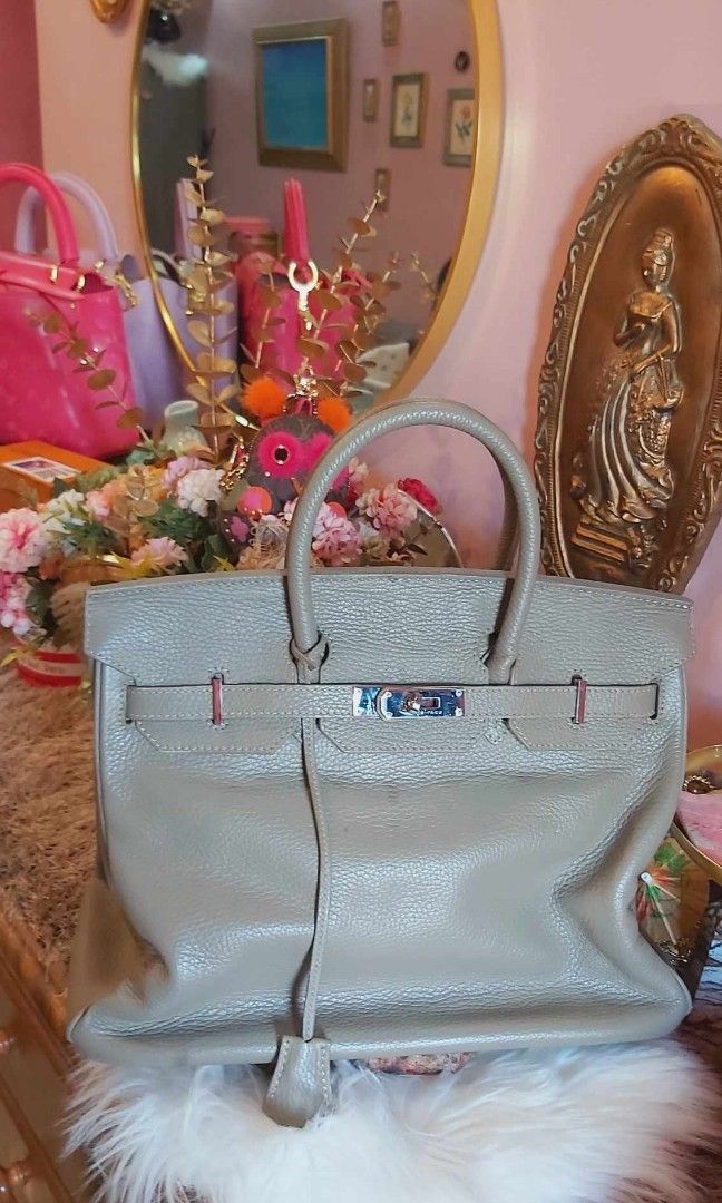 Vintage piece HERMES Birkin35 (Category: Luxury Bags & Wallets) located in Tagum. Submitted by cathsuesurplus (Listing ID 1305760579, Image 1). Description: Vintage piece HERMES Birkin35 Rare& hard to find Leather condition Japan bale ukay selection item.