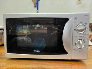Whirlpool Microwave Oven (MM260)