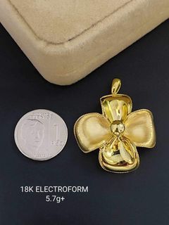 18k Electroforming Flower Pendant