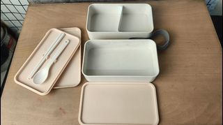 2 Layers Bento Lunch Box with Spoon and Chopsticks and divider